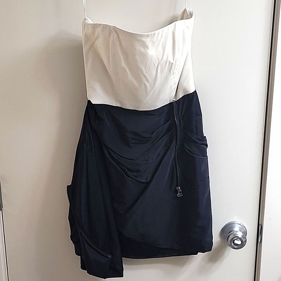 Alice + Olivia Dresses & Skirts - Alice+Olivia Cocktail dress